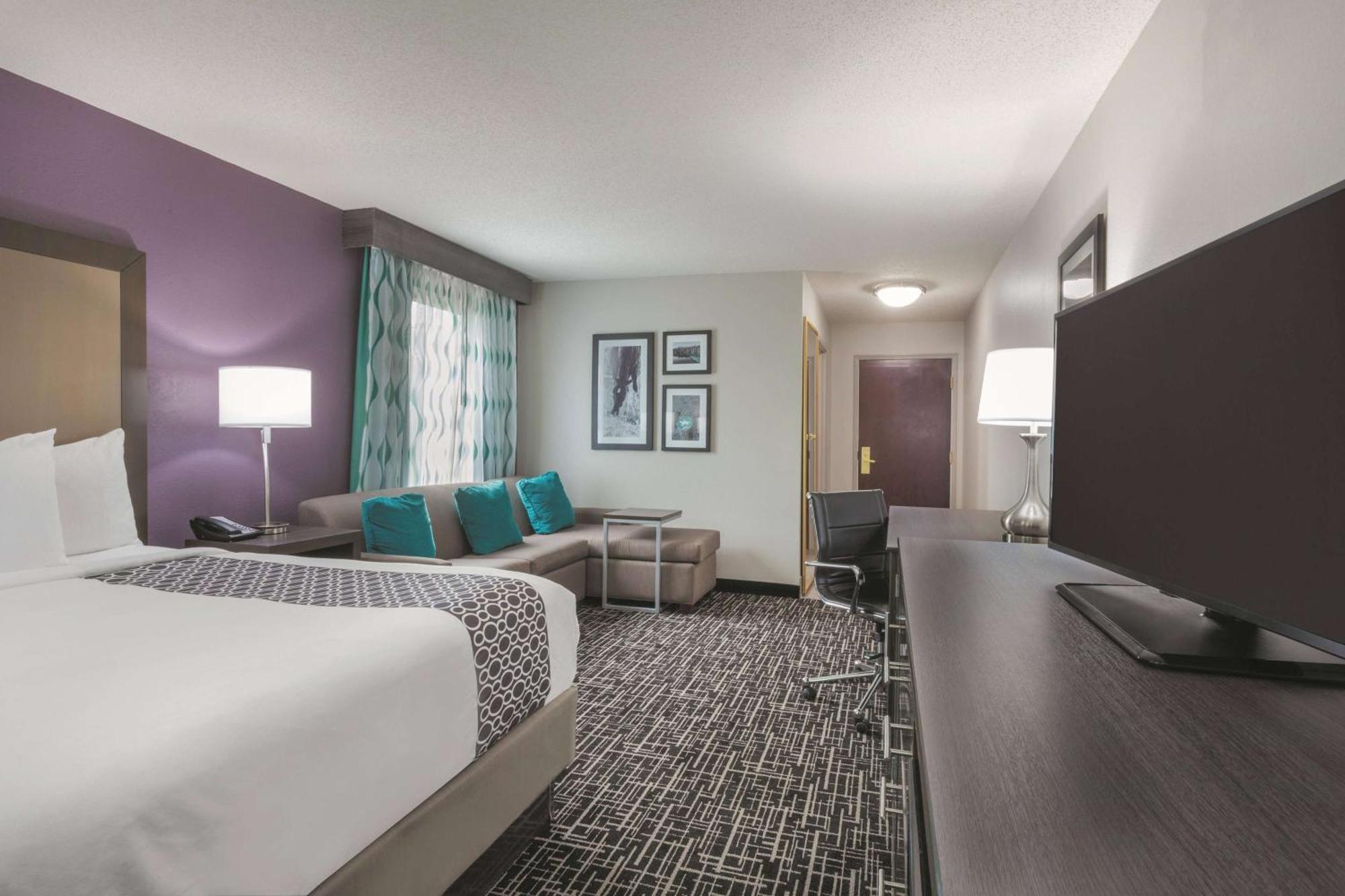La Quinta By Wyndham Covington Hotel Ngoại thất bức ảnh