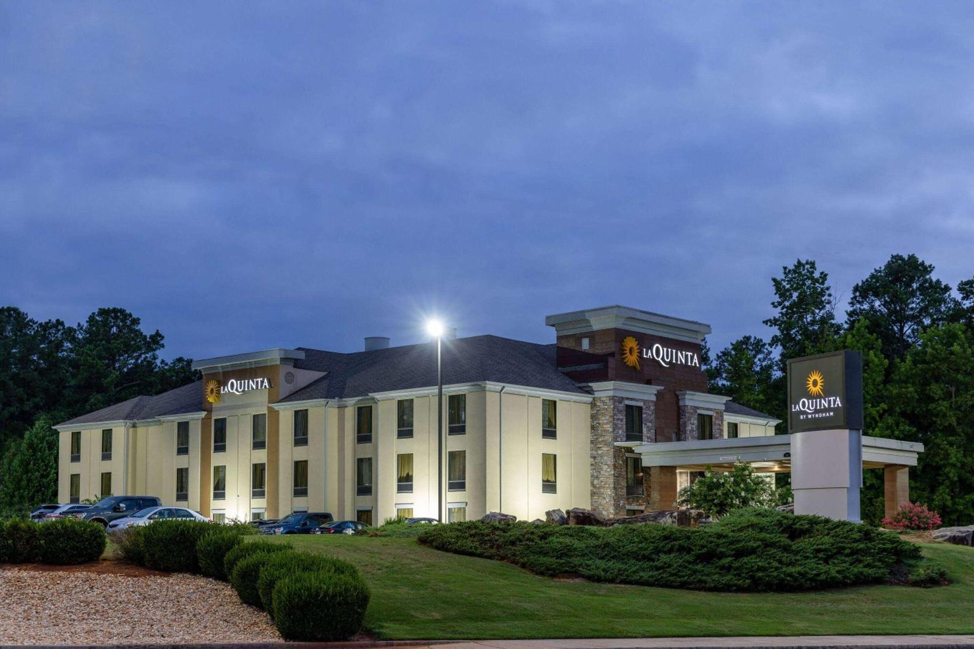 La Quinta By Wyndham Covington Hotel Ngoại thất bức ảnh
