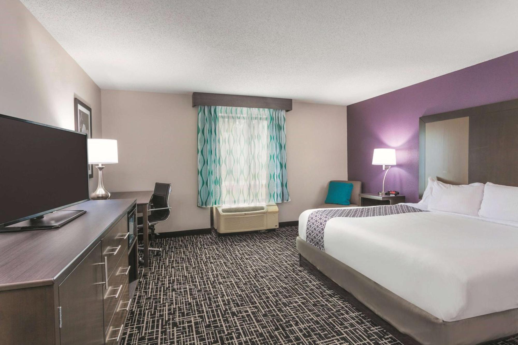 La Quinta By Wyndham Covington Hotel Ngoại thất bức ảnh