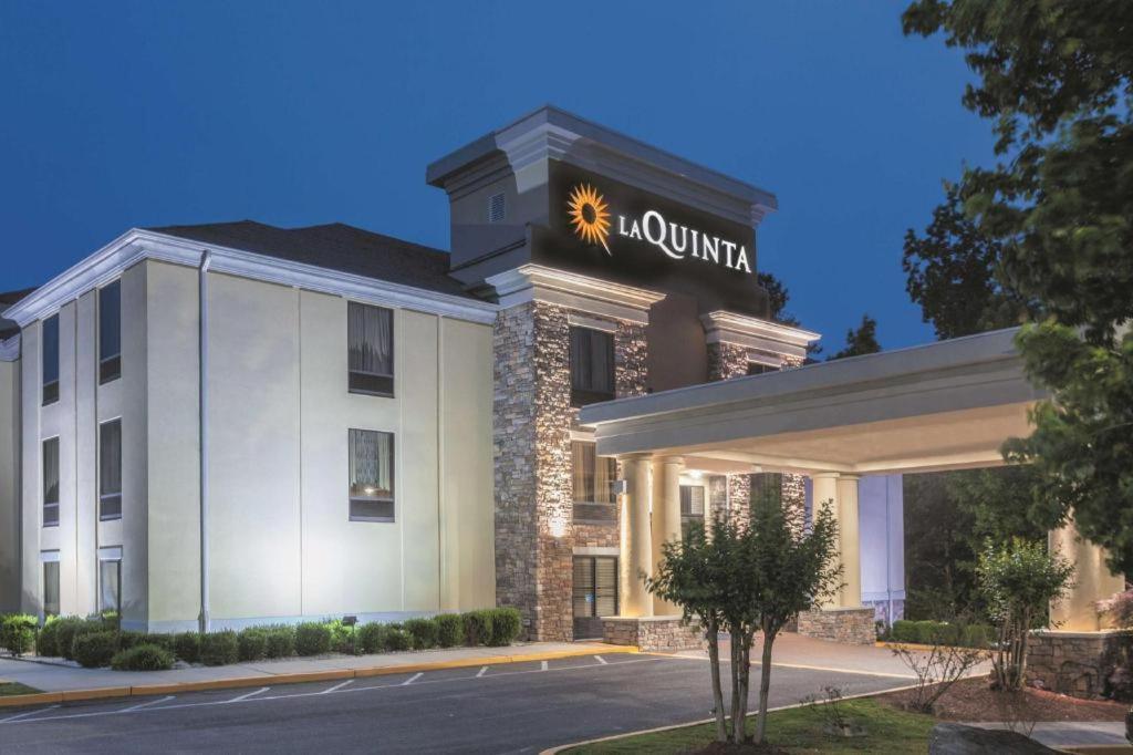 La Quinta By Wyndham Covington Hotel Ngoại thất bức ảnh